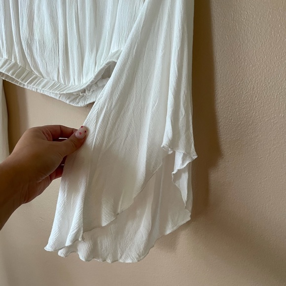 LF seek the label cropped long sleeve NWT - Picture 3 of 6